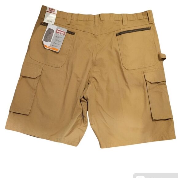 Wrangler Workwear Shorts 44 Men's Relaxed‎ Cargo NWT Ripstop Ranger - Picture 1 of 5